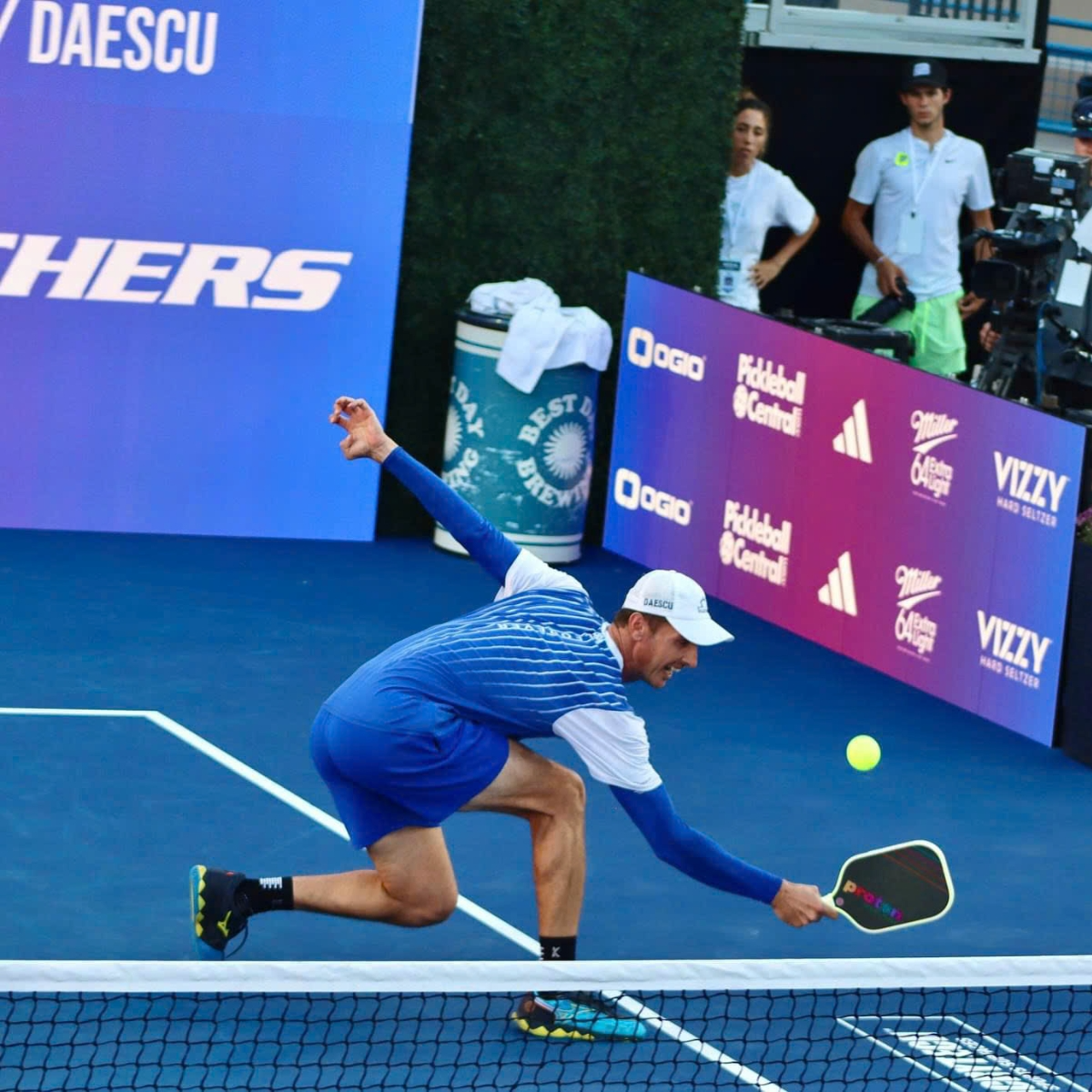 Alternative view of Vợt Pickleball Proton Series Three Raw Carbon 15mm 'Cream'