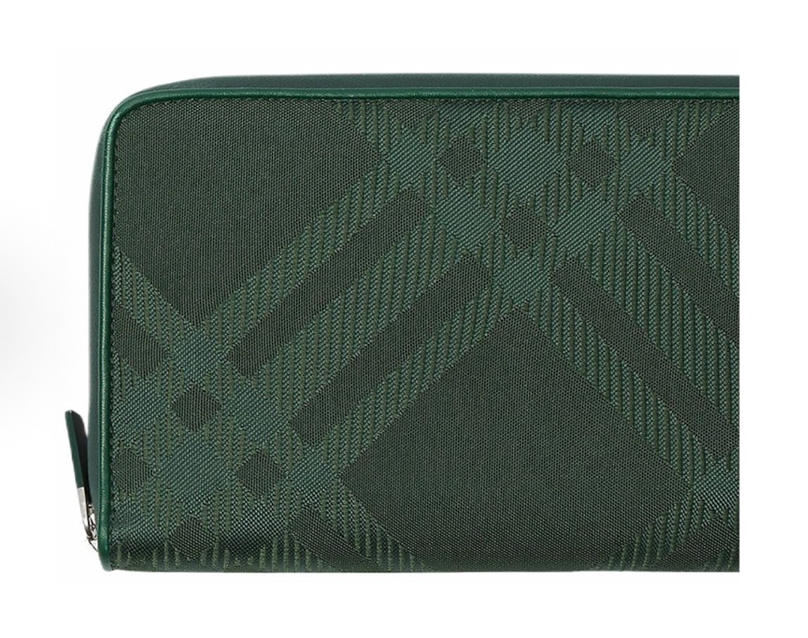 Vi Burberry Check Long Wallet 'Green' 80807381