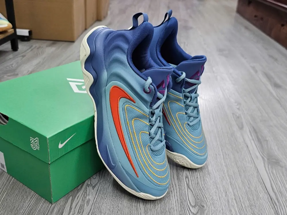 Alternative view of Giày Nike Giannis Immortality 4 'Denim Turquoise' FZ6734-400