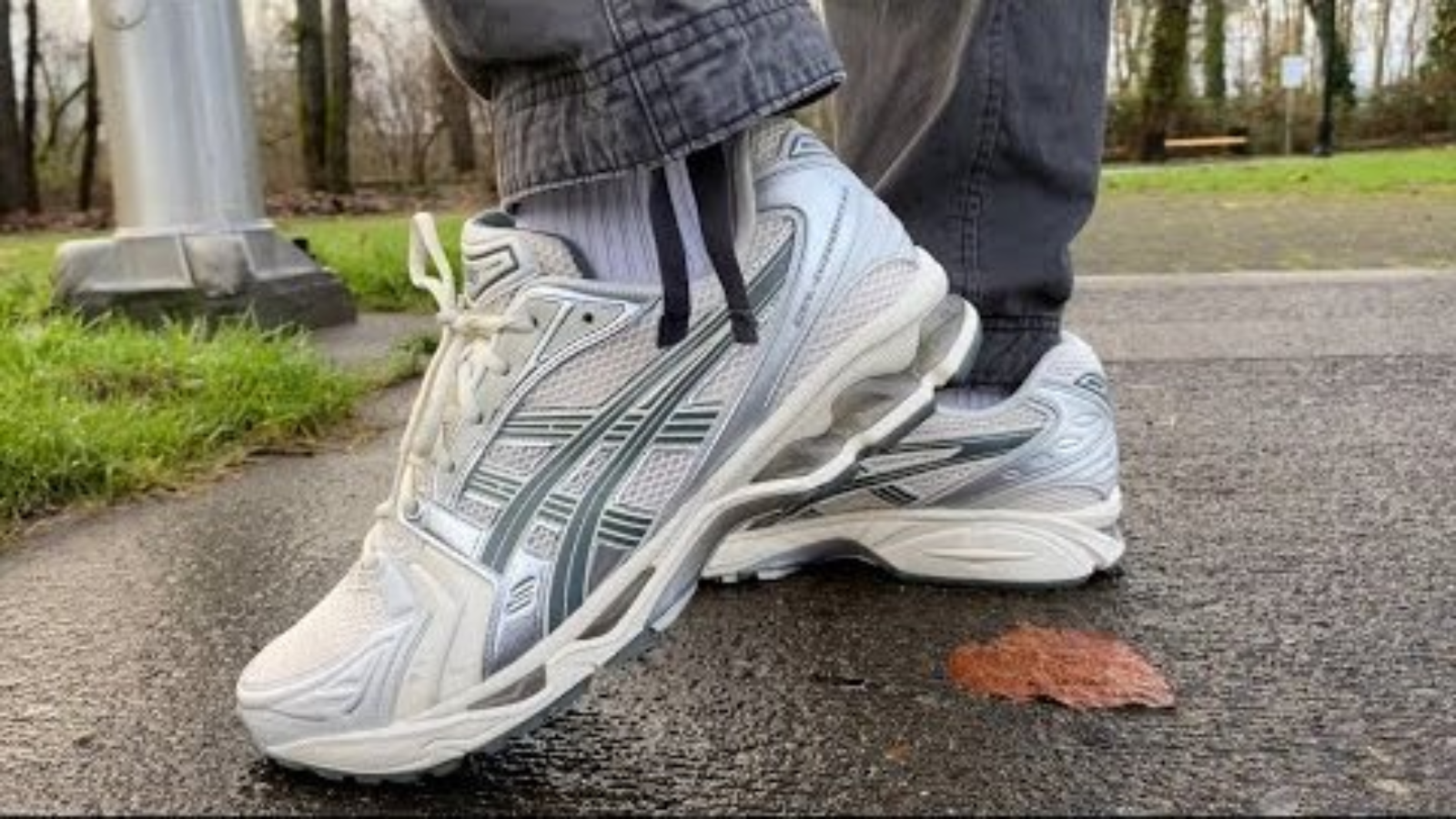 Hinh anh 3: Bo lo JJJJound x ASICS? Duoi day la 3 lua chon thay the tuyet voi