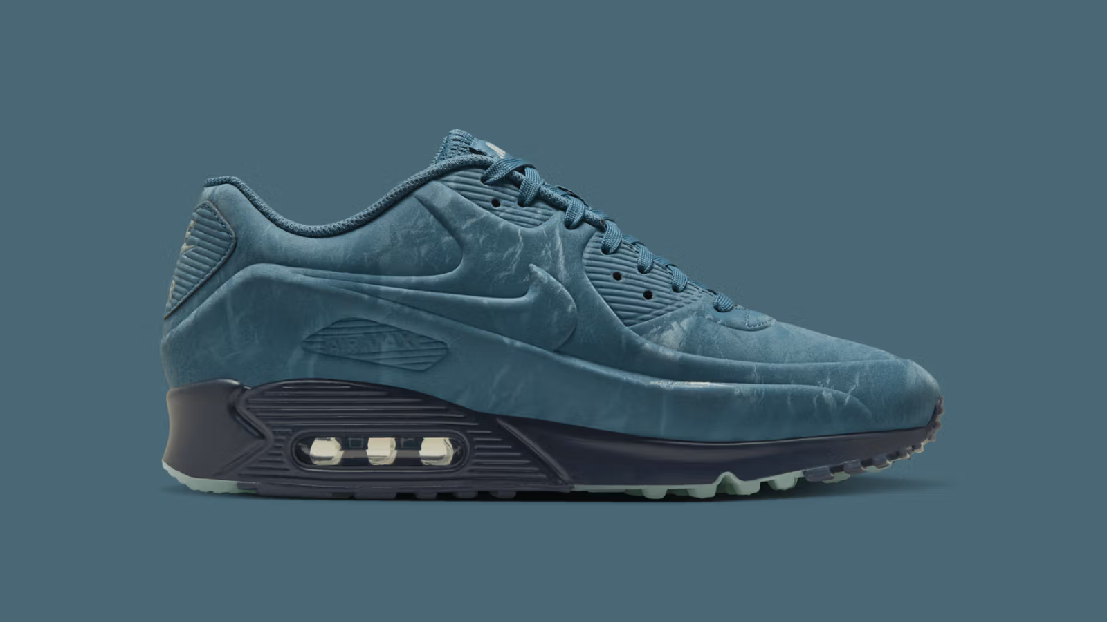 Hinh anh 1: Air Max 90 "Thunderstorm" - Nike mang "con giong" moi den?