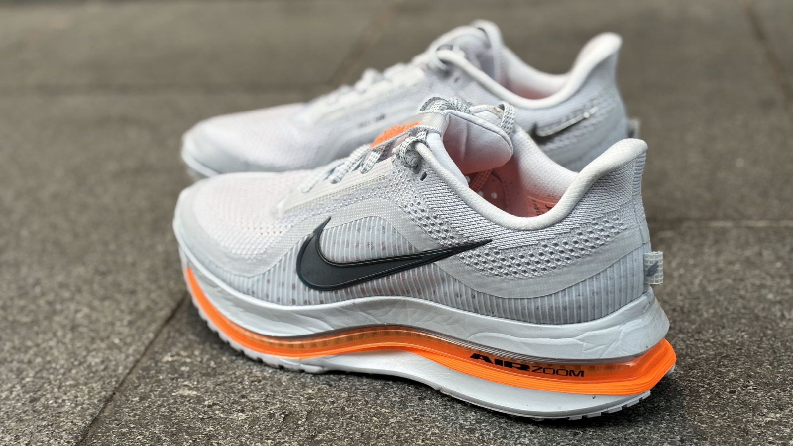 Tất cả những điều bạn cần biết về Nike Vomero 18 Hinh anh 4: Tat ca nhung dieu ban can biet ve Nike Vomero 18