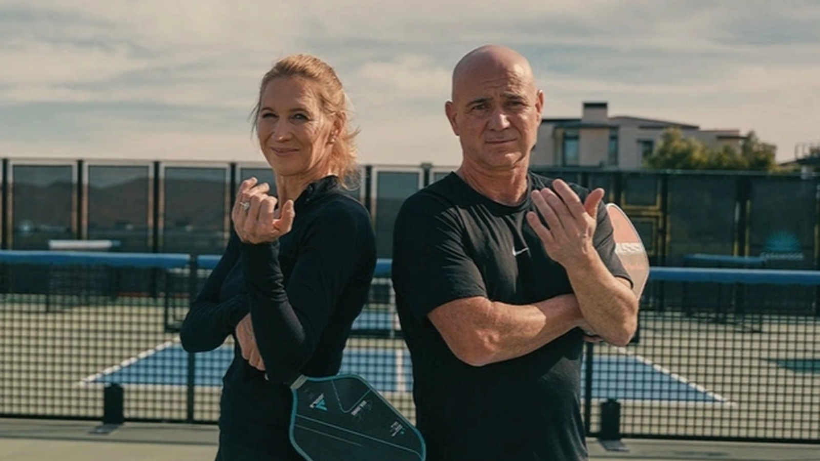 Steffi Graf – Huyền thoại quần vợt và biểu tượng mới cùng thương hiệu JOOLA Hinh anh 2: Steffi Graf – Huyen thoai quan vot va bieu tuong moi cung thuong hieu JOOLA