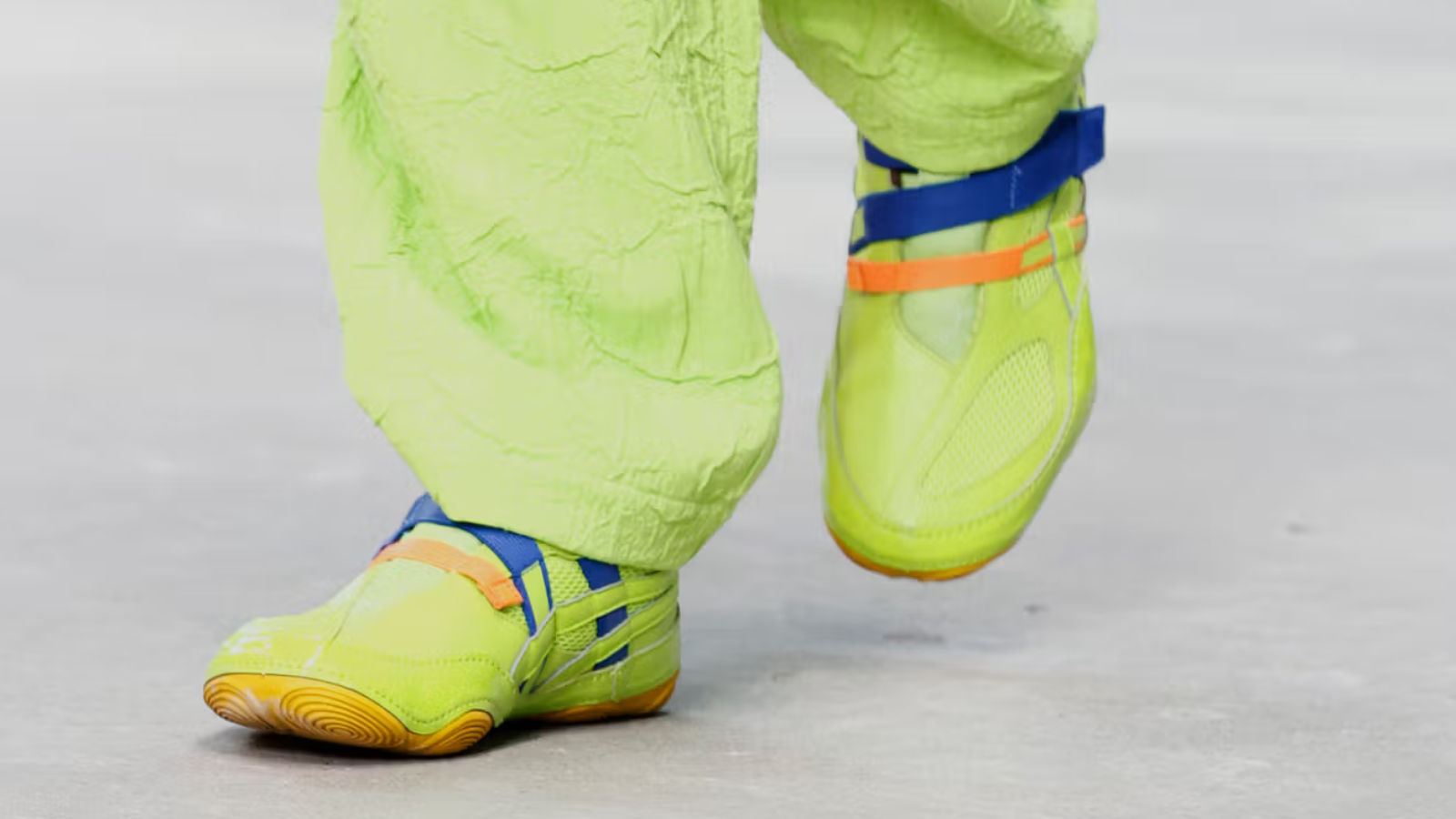 Hinh anh 9: Hinh anh show dien Paris Fashion Week Men SS26 voi bo suu tap sneaker noi bat