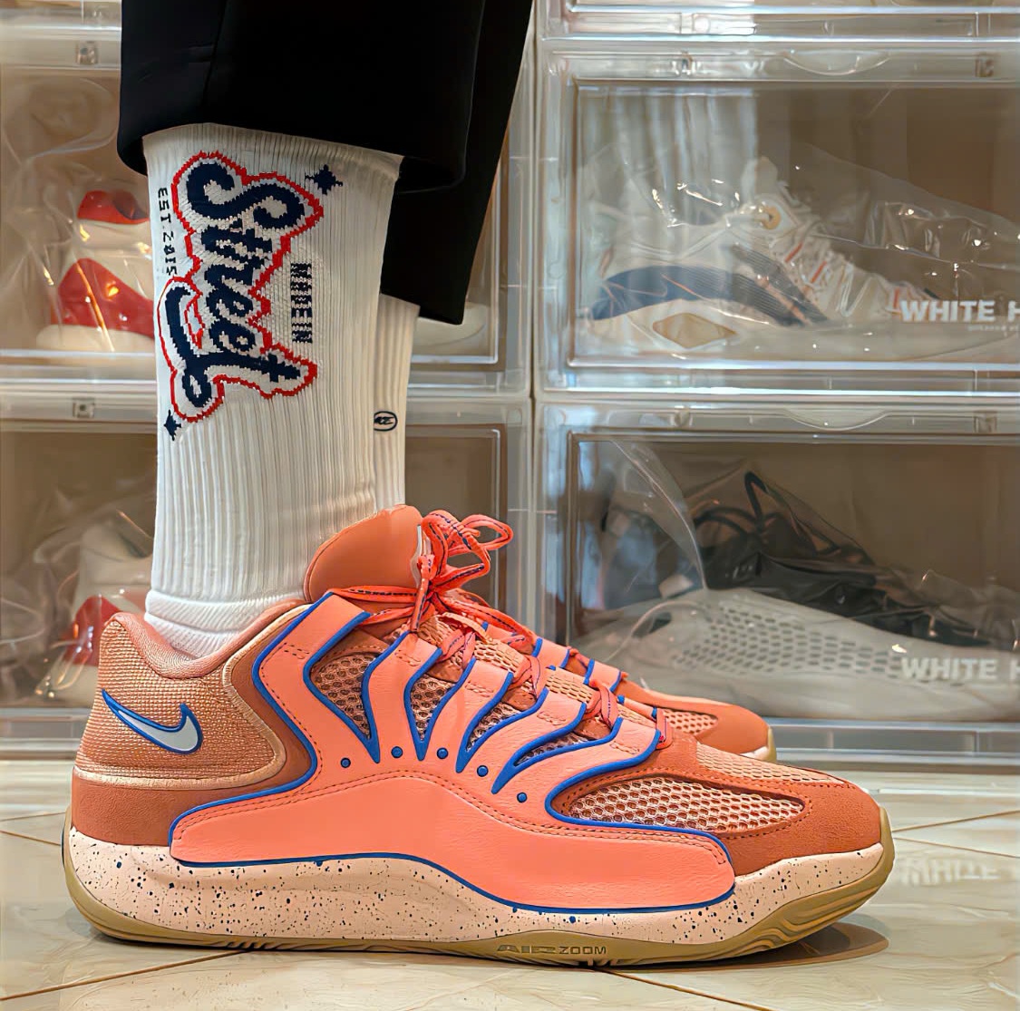 Alternative view of Giày Nike KD 18 'Atomic Pink' HV1992-601