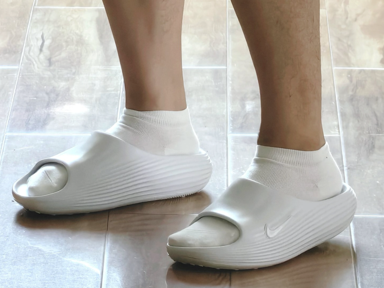 Alternative view of Dép Nike ReactX Rejuven8 Slide 'Pure Platinum' HV4484-002