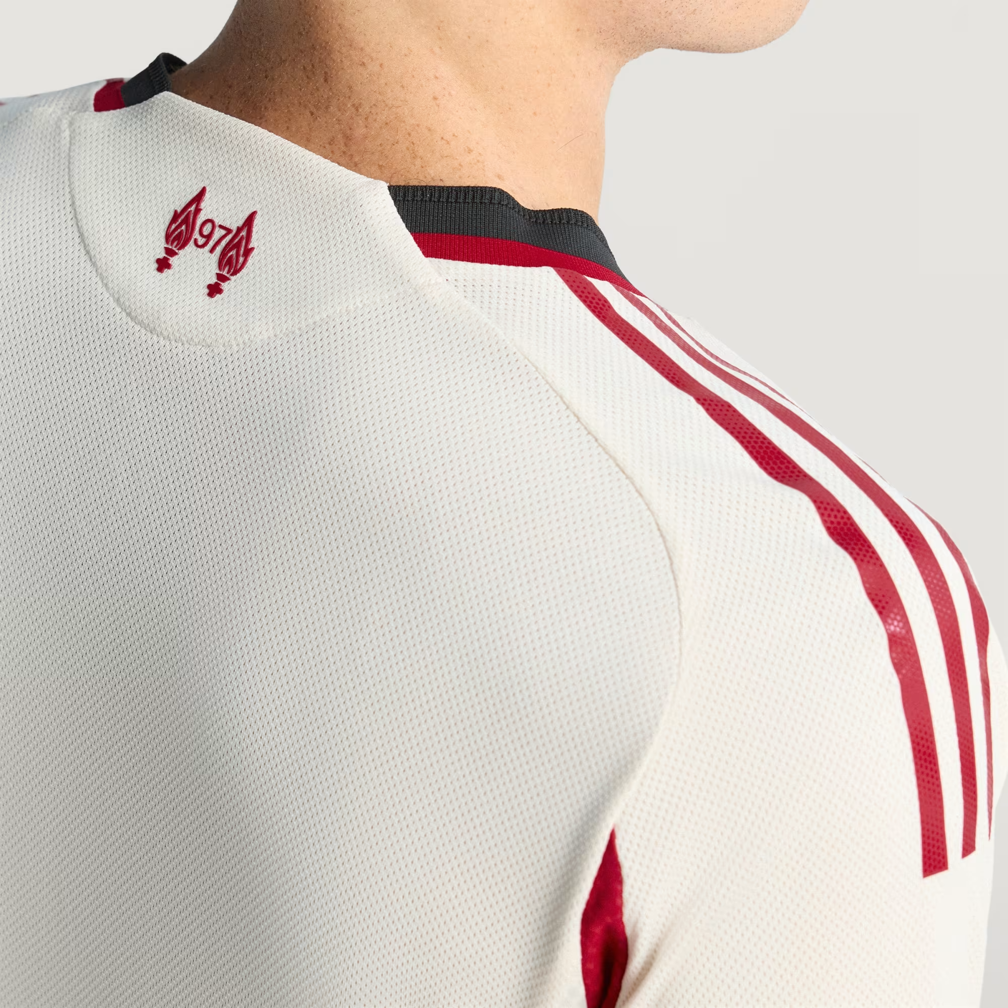 Áo Adidas Liverpool FC 25/26 ' White' JV6488 - Ảnh 6