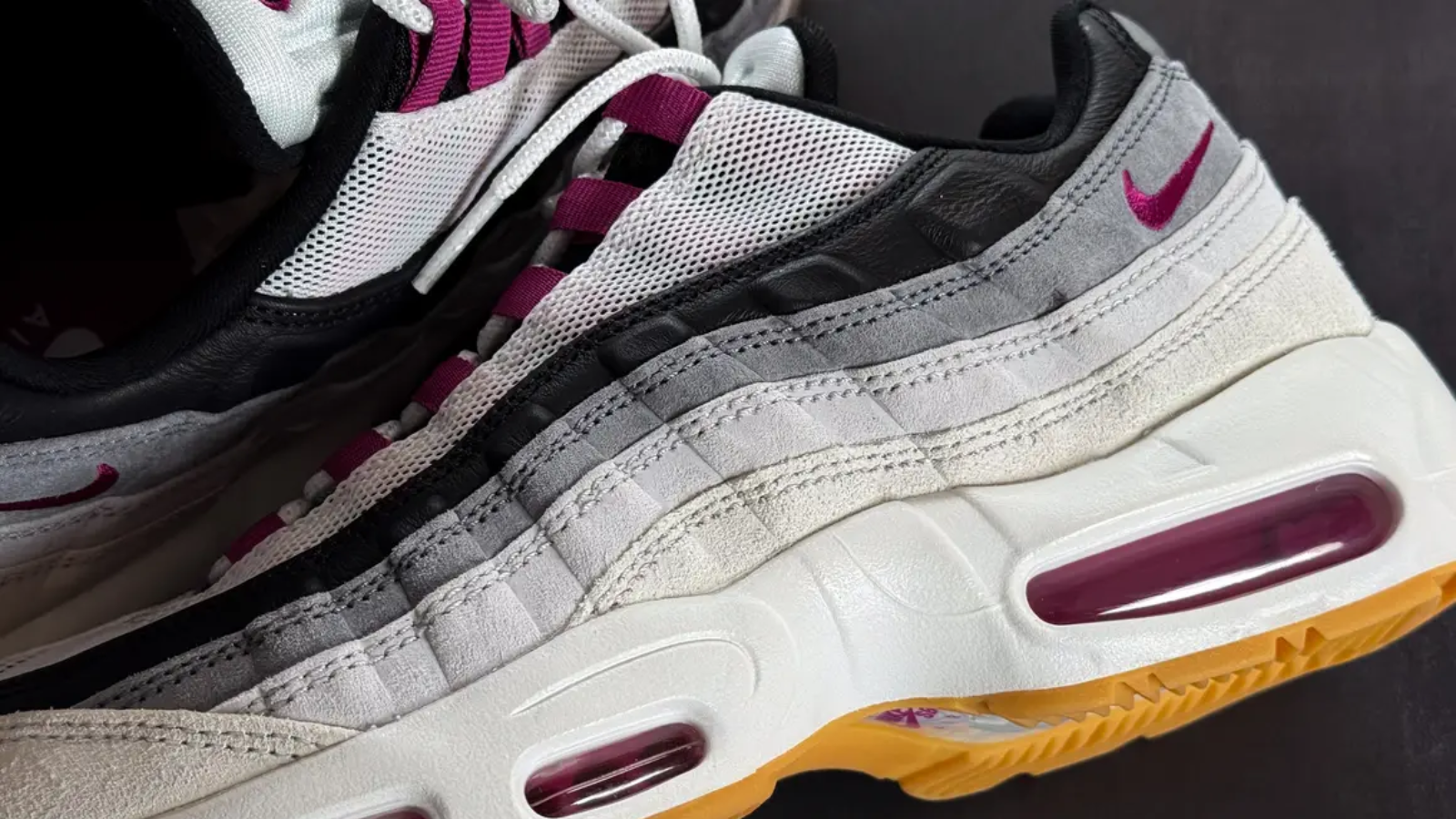 Hinh anh 4: Nike SB Air Max 95 Cactus Flower - Giay truot van phong cach retro