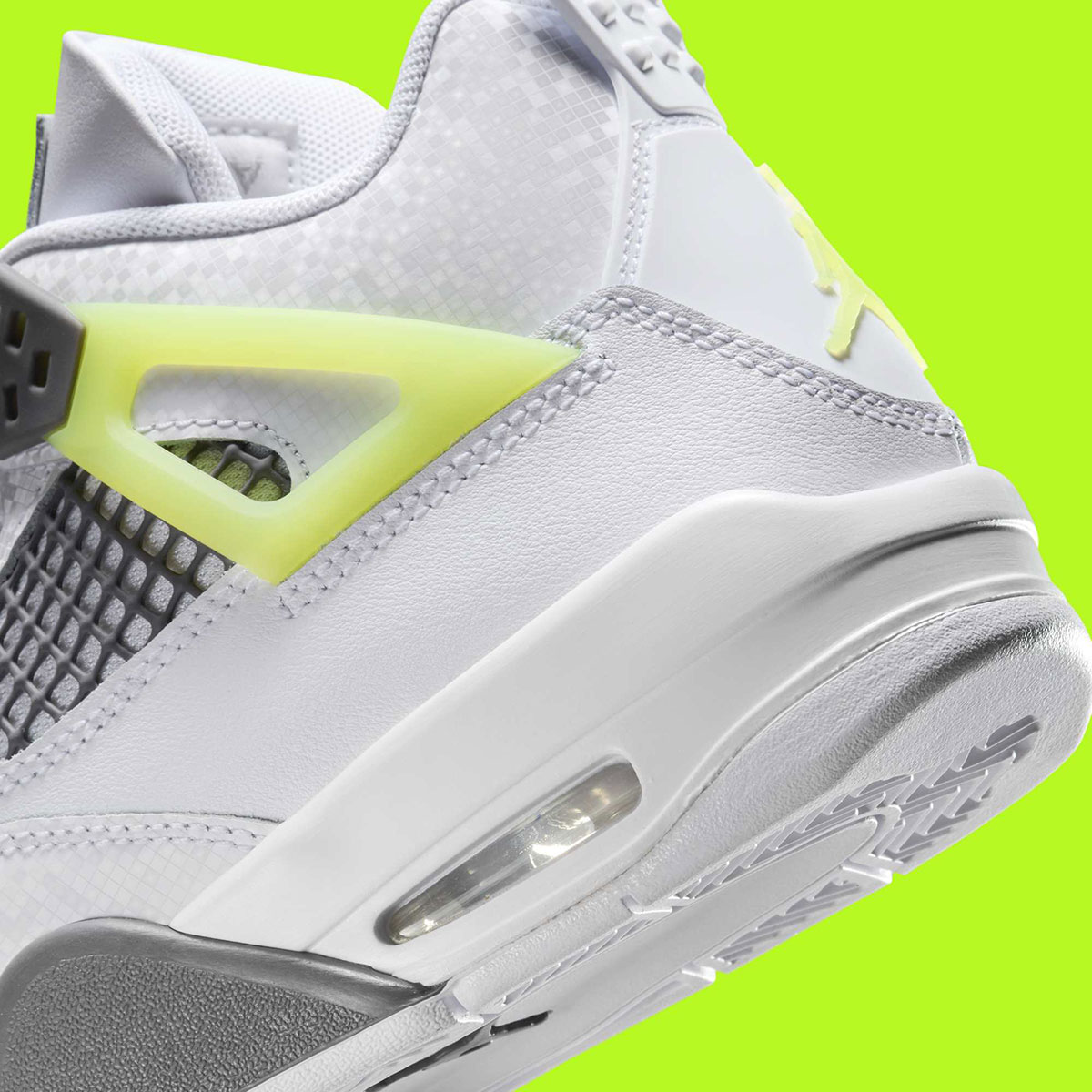 Alternative view of Giày Nike Air Jordan 4 Retro GS 'Light Lemon Twist' HJ5990-100