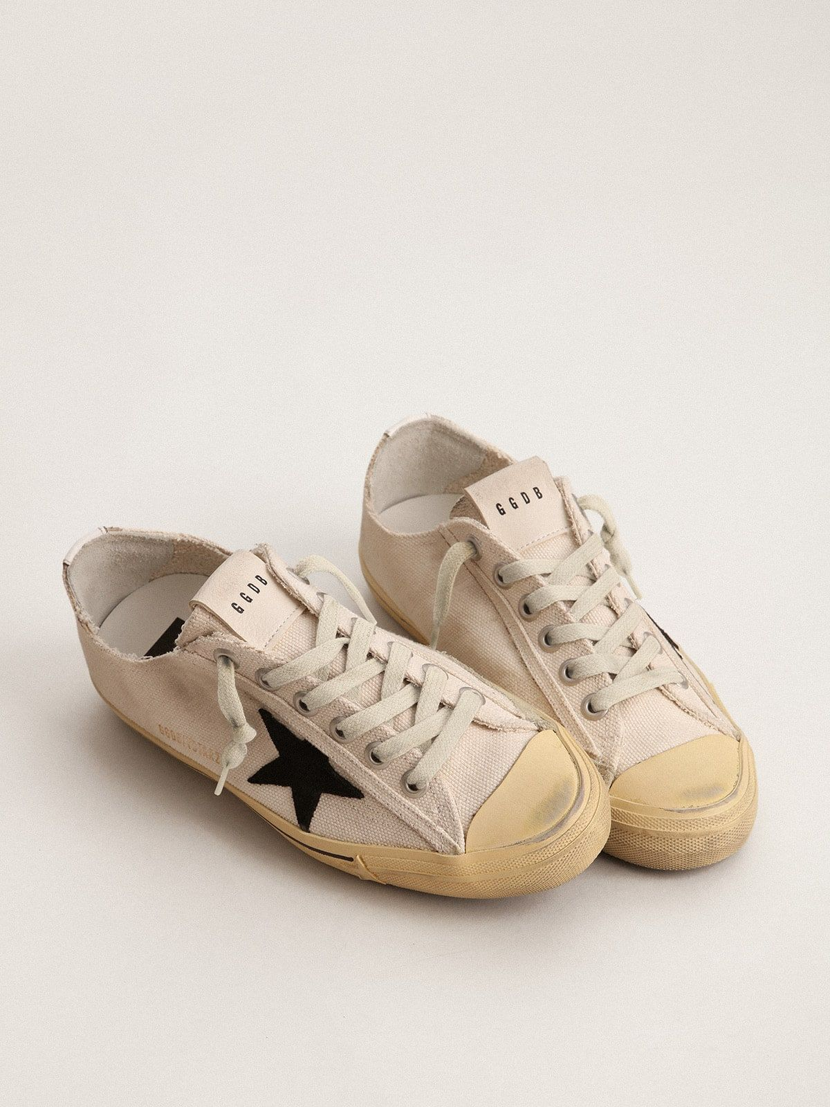 Alternative view of Giày Golden Goose V-Star LTD 'White' GWF00129-F003087-10283