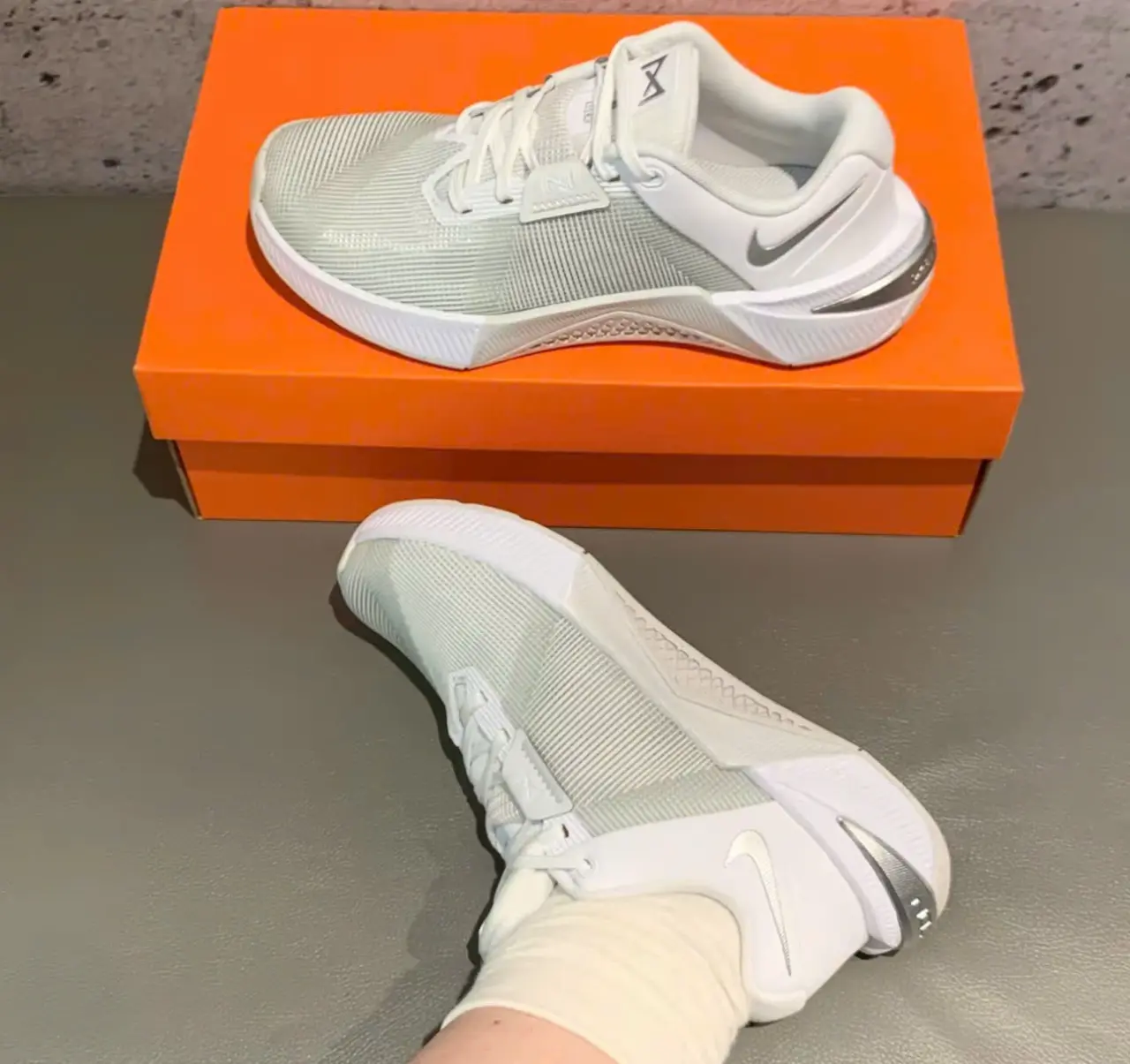 Alternative view of Giày Nike Metcon 10 'White Platinum Tint' HQ2620-100