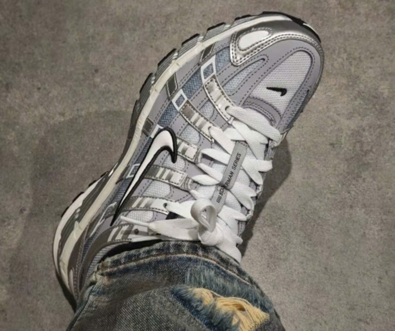 Alternative view of Giày Nike P-6000 'Metallic Silver' IH4465-095