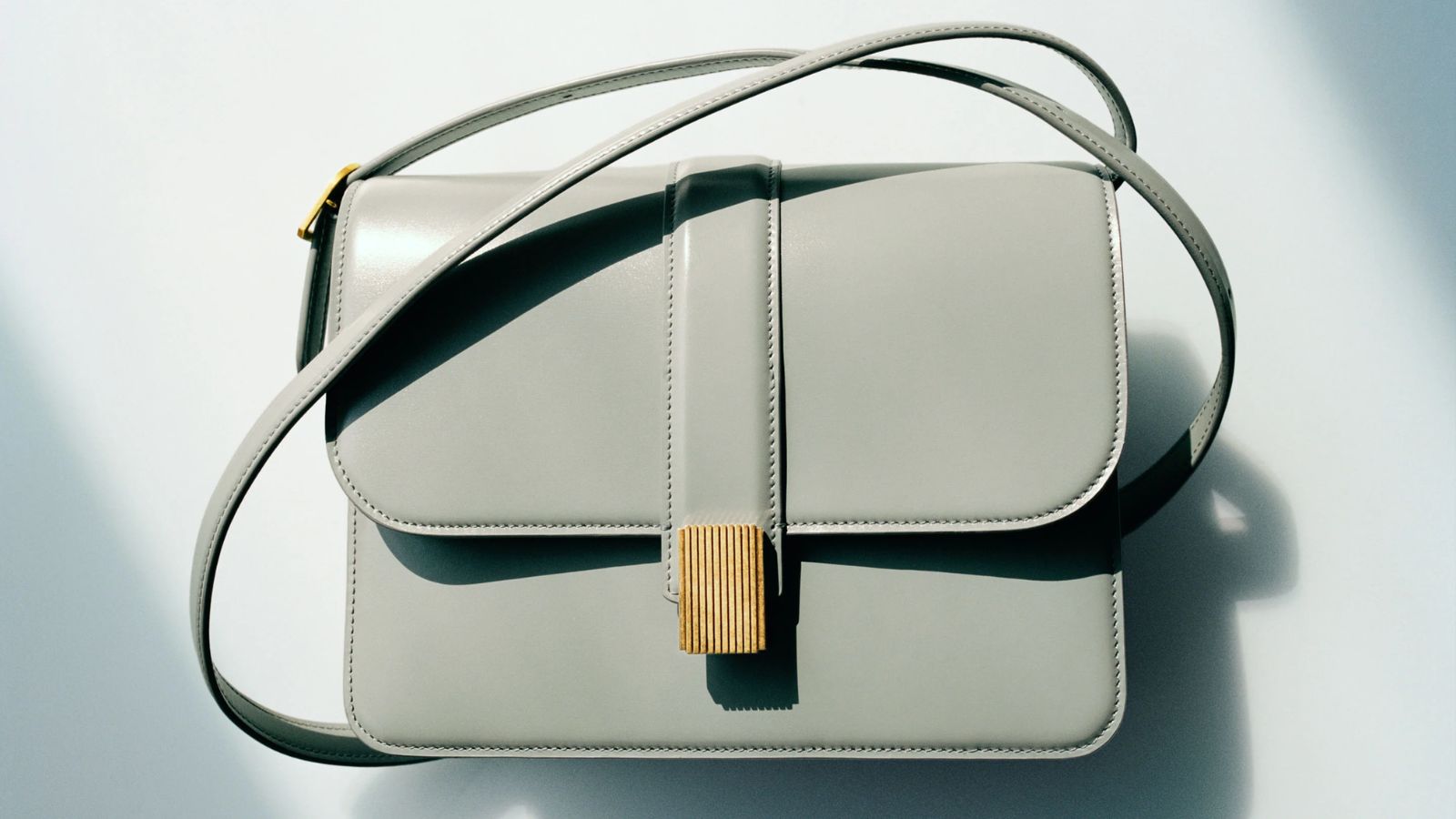 Hinh anh 1: Mau tui xach hot nhat nam 2025 tu cac thuong hieu noi tieng