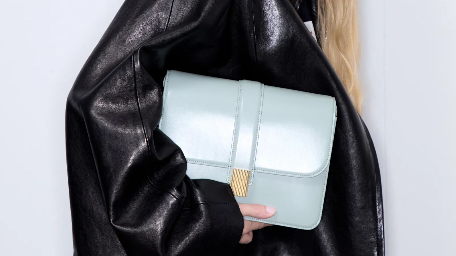 Hinh anh 3: Mau tui xach hot nhat nam 2025 tu cac thuong hieu noi tieng