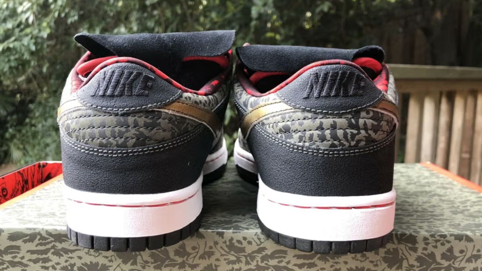 Hinh anh 5: Nike SB Dunk Low SBTG bieu tuong van hoa sneaker