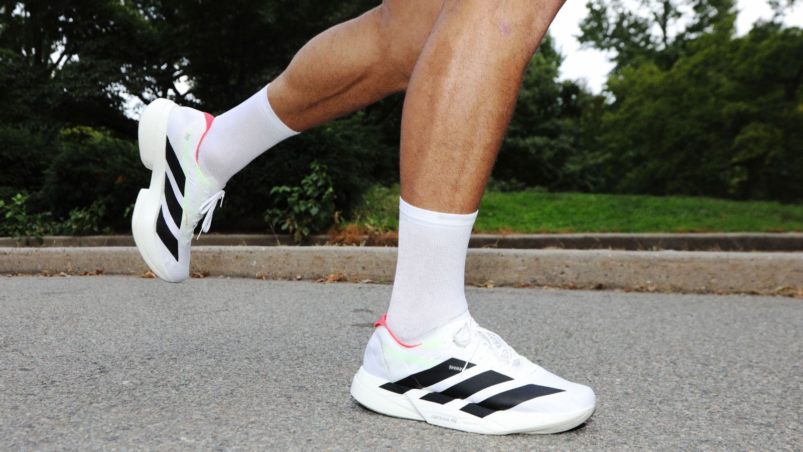 Hinh anh 6: adidas Adizero Adios Pro 4 - Giay chay bo marathon toc do cao