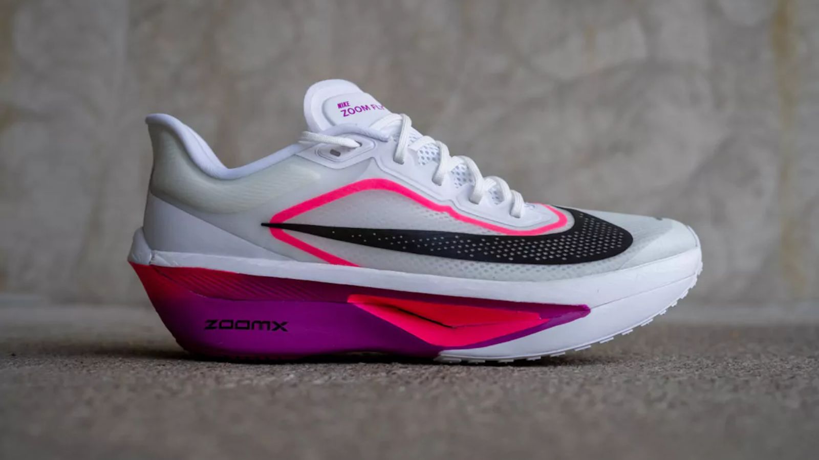 Hinh anh 7: Nike Zoom Fly 6 - giay chay ket hop hieu suat va ben bi