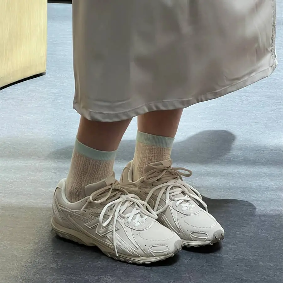 Alternative view of Giày New Balance 204L 'Timberwolf' U204LMMC