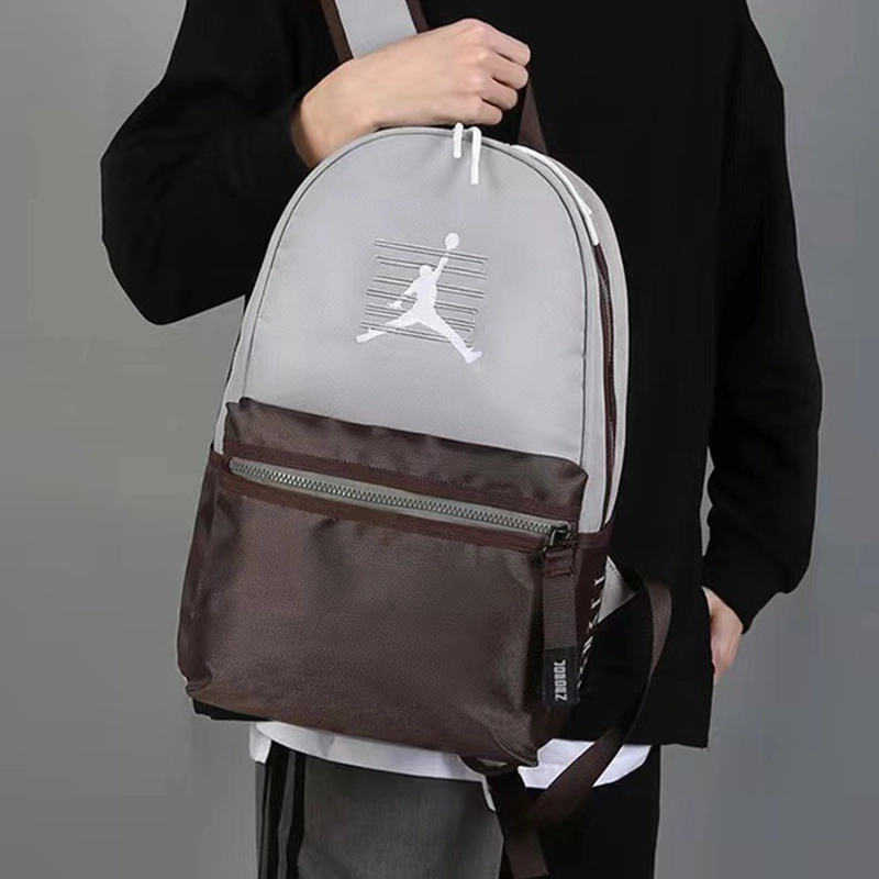 Alternative view of Balo Nike Air Jordan Retro 11 Backpack 'Grey' DV1869-056