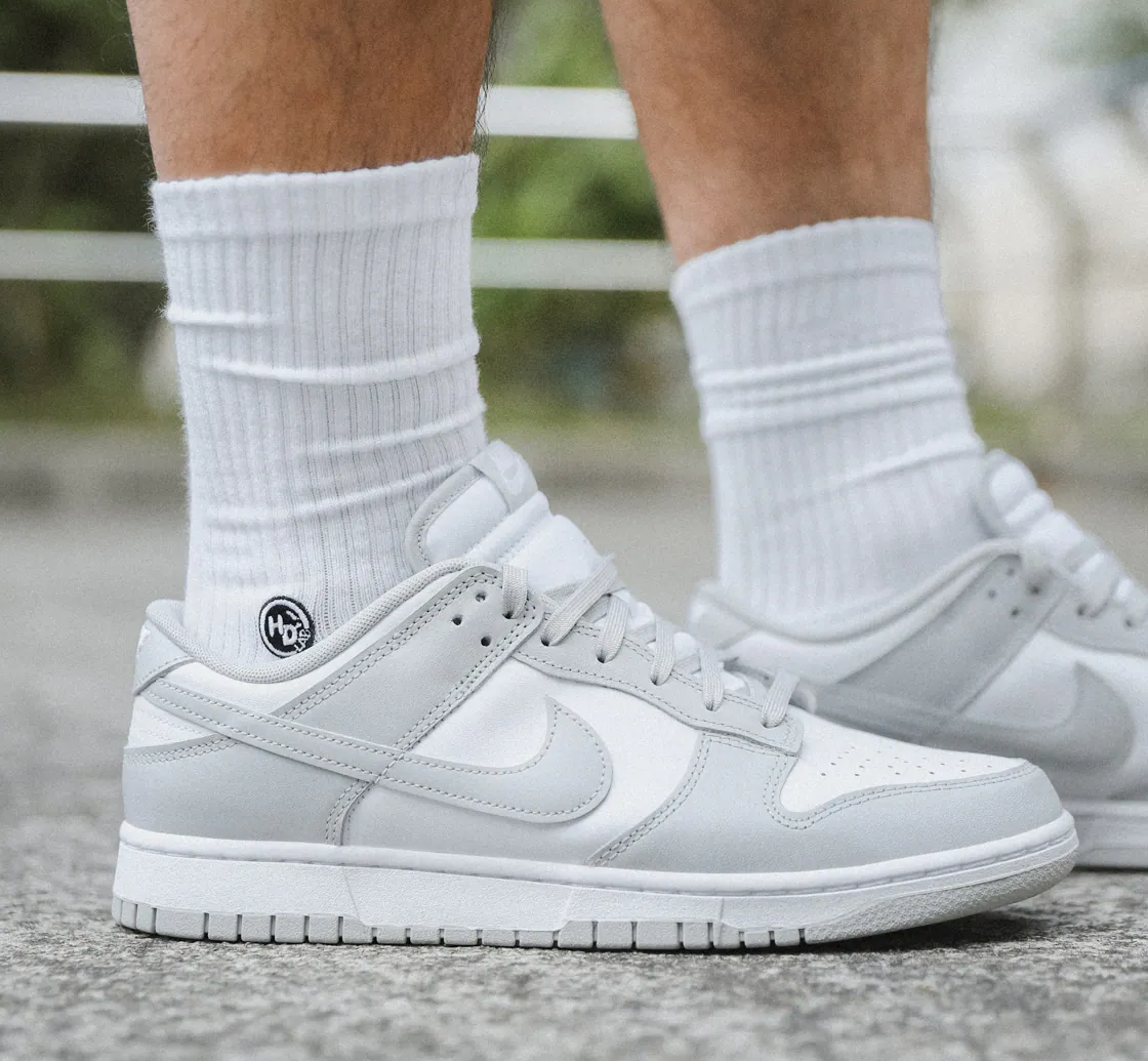 Alternative view of Giày Nike Dunk Low 'White Light Smoke Grey' HF5441-105