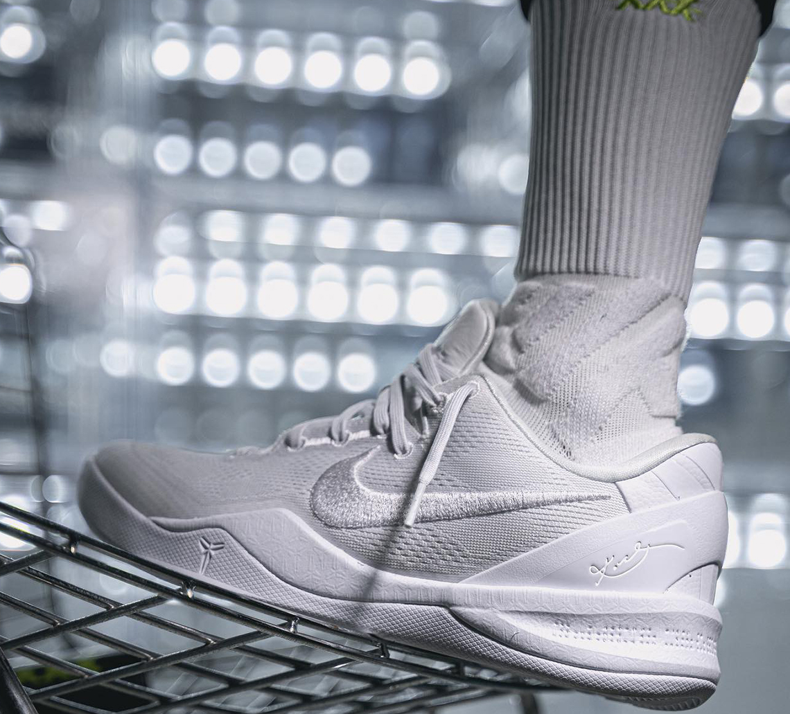 Nike vinh danh Kobe Bryant: Mở ra "Năm của Mamba" với siêu phẩm Kobe 8 Protro "Halo"