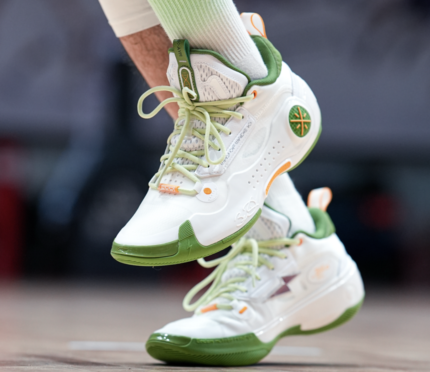 Alternative view of Giày Li-Ning Way of Wade 10 Low 'Wasabi' ABAS083-30