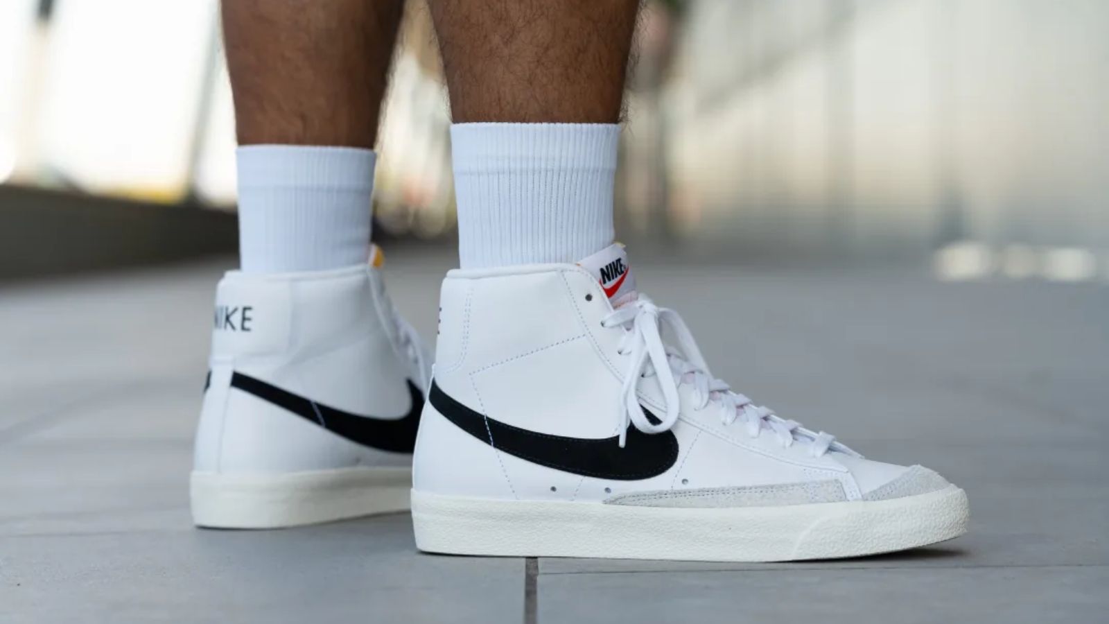 Hinh anh 2: Hinh anh cac doi sneakers co cao hang dau nam 2025