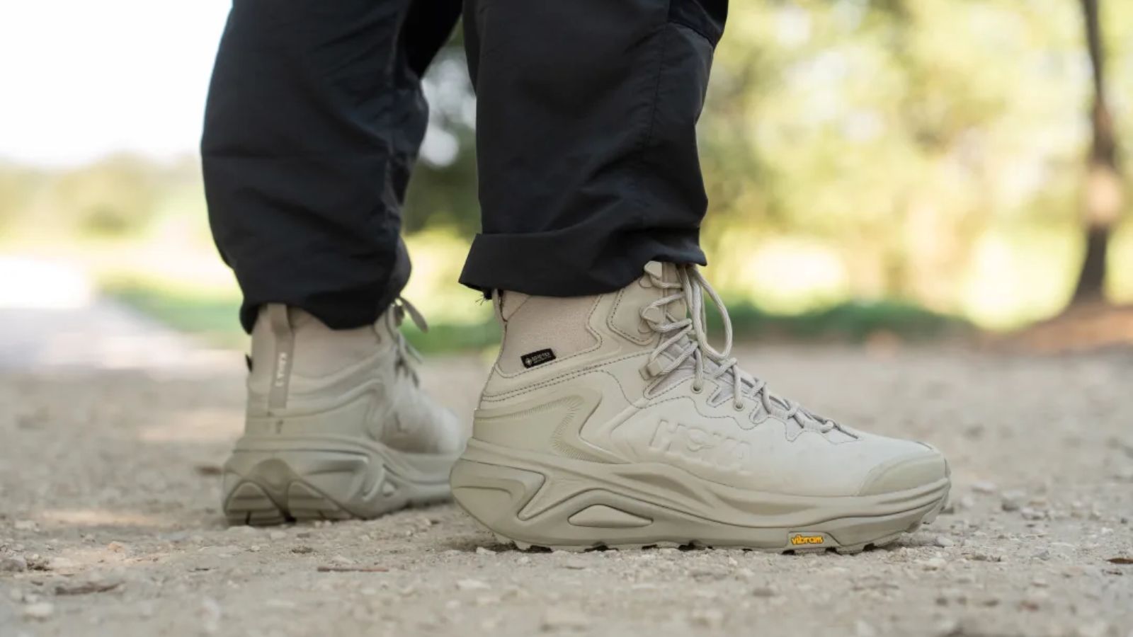 Hinh anh 5: Giay boot di bo chong nuoc tot nhat 2025