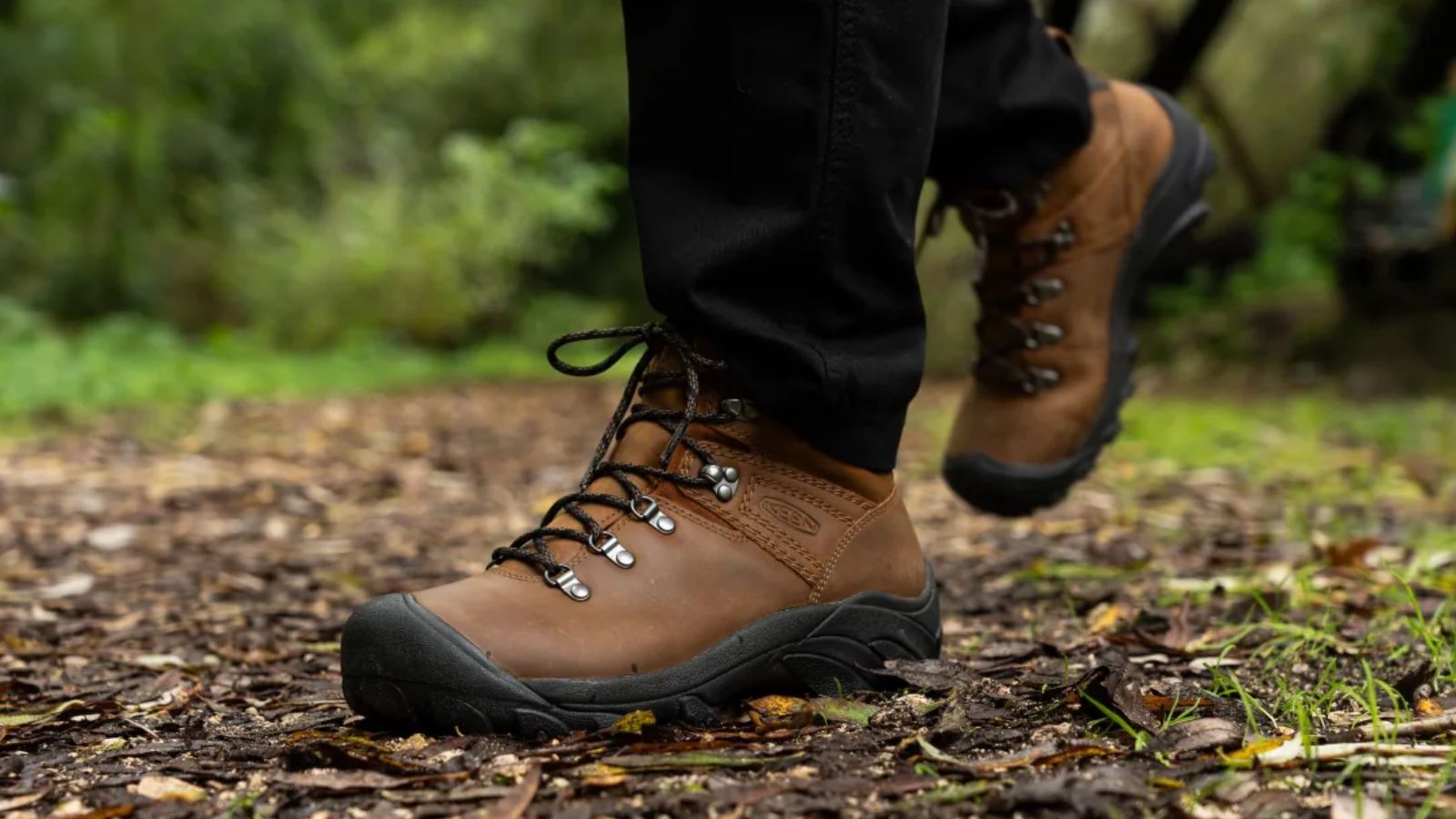 Hinh anh 7: Giay boot di bo chong nuoc tot nhat 2025