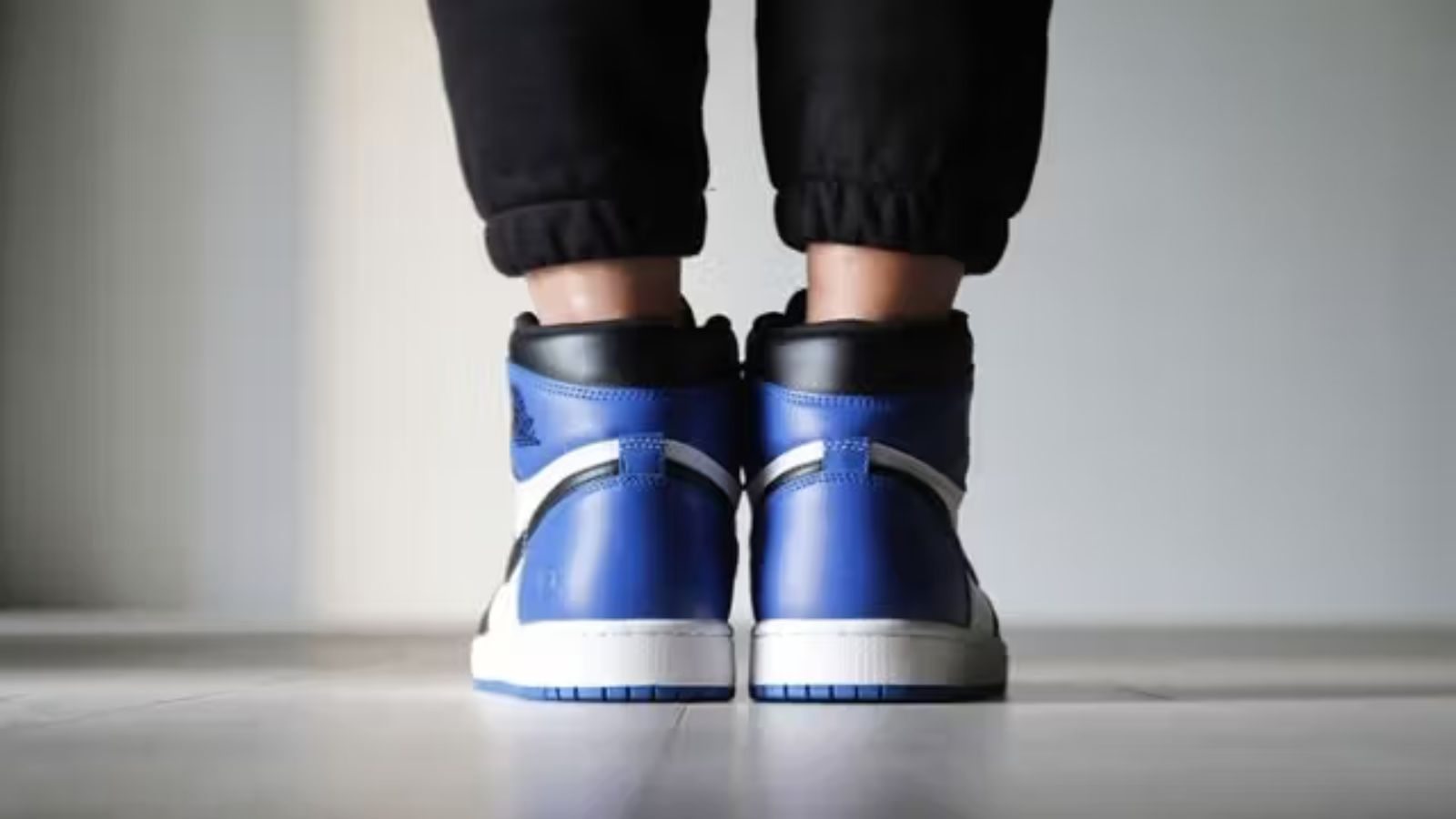 Hinh anh 5: Fragment Design va di san thiet ke cua Hiroshi Fujiwara