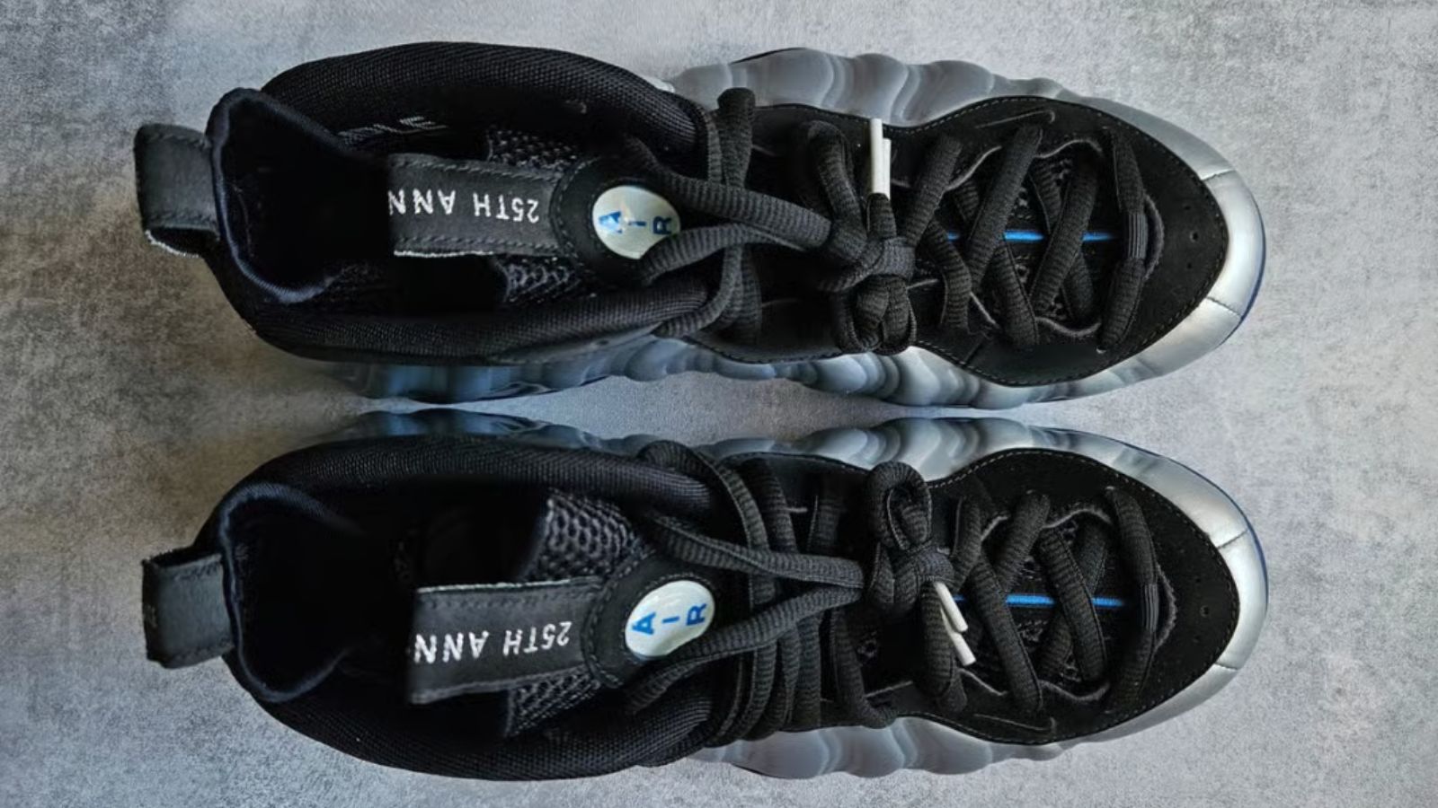 Hinh anh 2: Hinh anh Nike Air Foamposite Pro 25th Anniversary mau hiem voi thiet ke bac anh kim va chi tiet ky niem doc quyen.