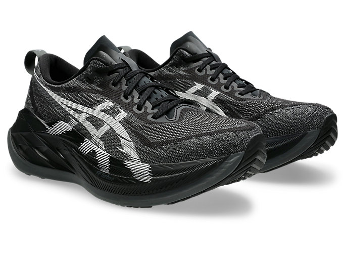 Alternative view of Giày Asics Superblast 2 'Black White' 1013A160-001