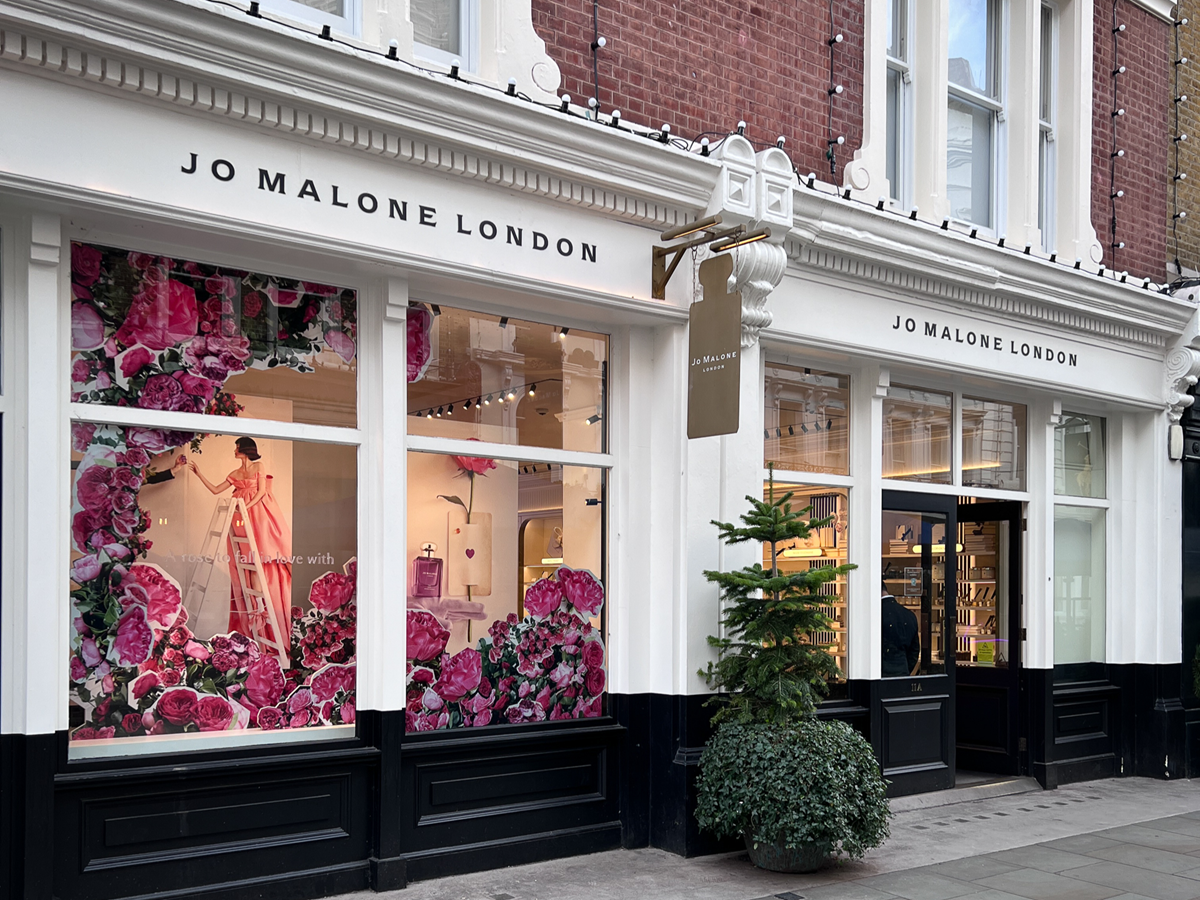 Jo Malone va hanh trinh xay dung thuong hieu nuoc hoa tu can bep nho