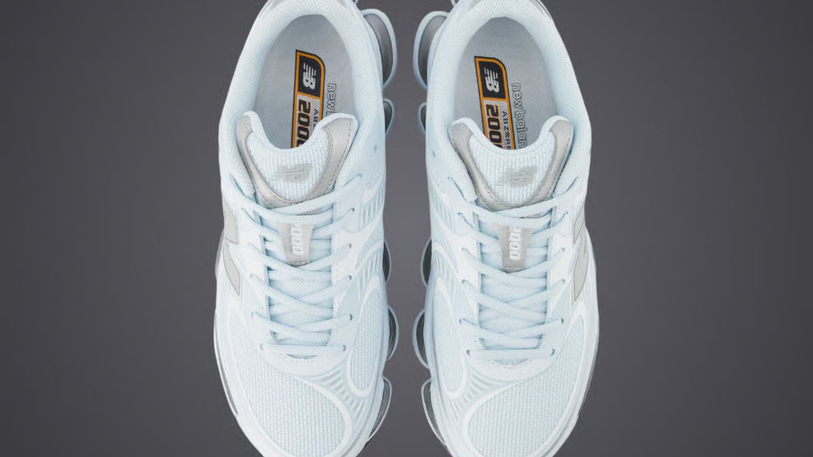 Hinh anh 2: Giay New Balance 2000 voi cong nghe ABZORB chuan bi ra mat tai Foot Locker