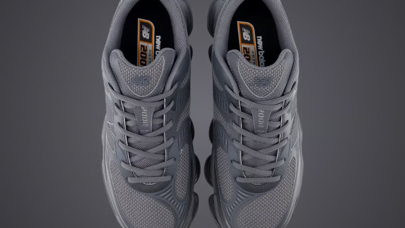 Hinh anh 3: Giay New Balance 2000 voi cong nghe ABZORB chuan bi ra mat tai Foot Locker