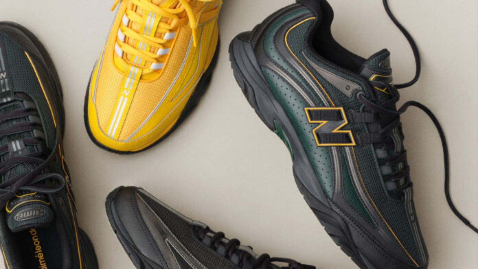 Hinh anh 3: Giay Aime Leon Dore x New Balance RC56 Thu/Dong 2025 voi phoi mau vang, xanh la va den.