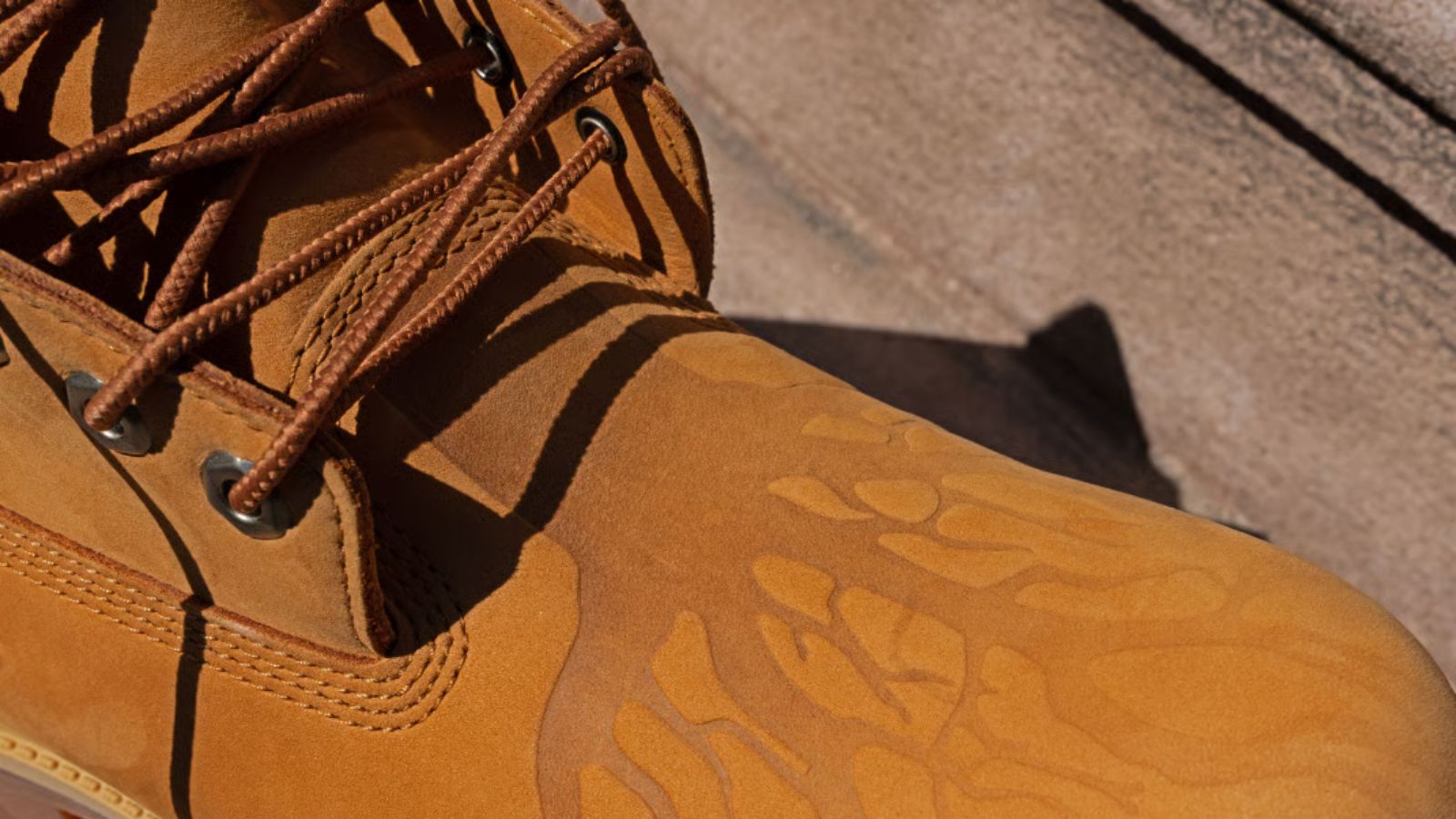 Hinh anh 1: Nike Air Max 95 Zip Black voi thiet ke khoa keo va chat lieu da lon long xu