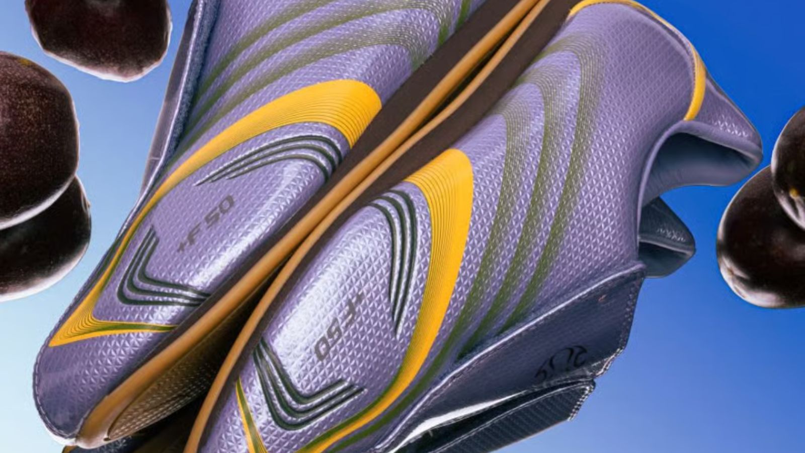 Hinh anh 4: Giay Concepts x adidas Taekwondo F50 Selene voi thiet ke sang trong va chi tiet anh kim