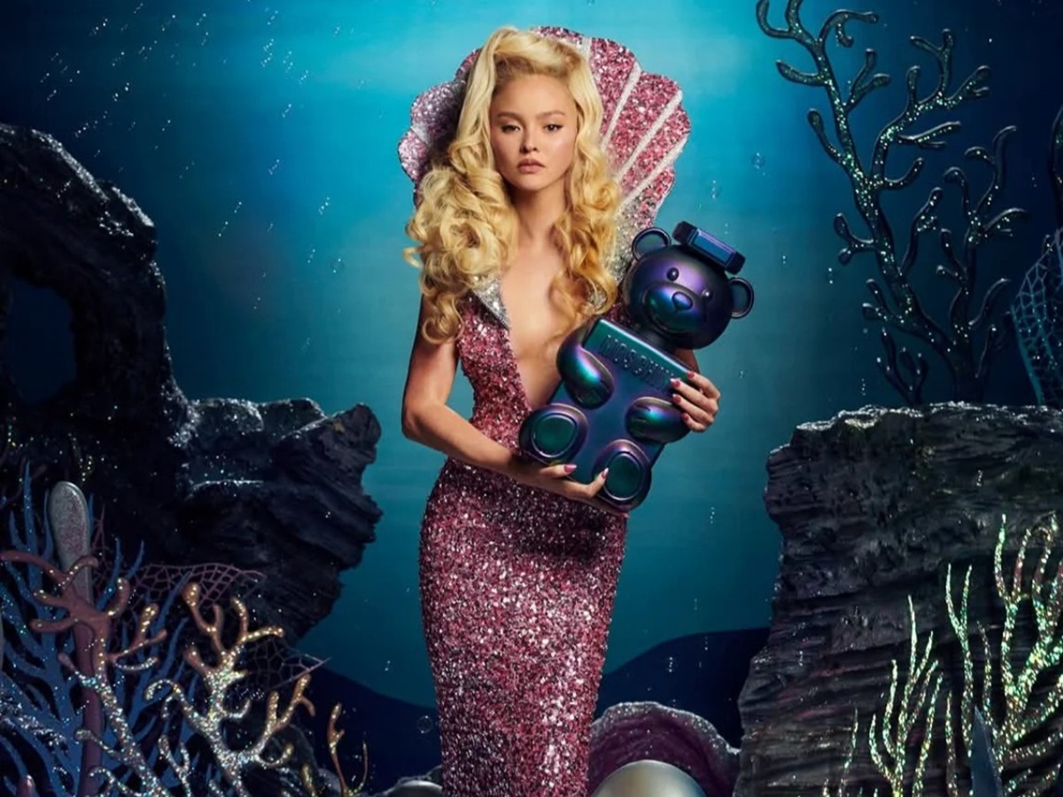 Chai nuoc hoa Moschino Fresh Couture hinh nuoc rua bat doc dao