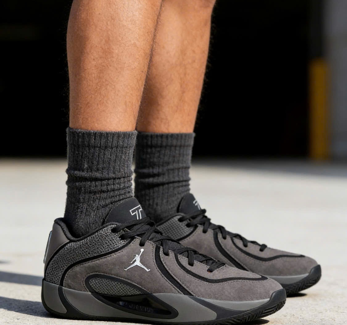 Alternative view of Giày Nike Air Jordan Tatum 4 'Smoke Grey' HQ4613-002