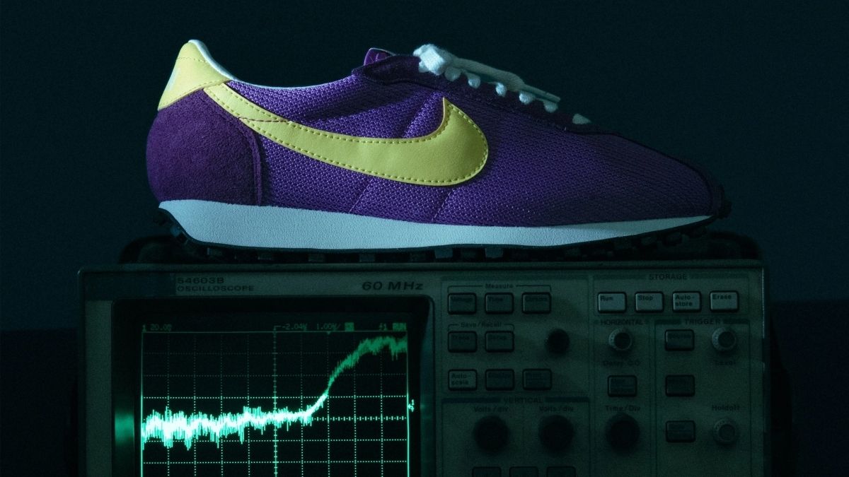 Bo suu tap giay Nike va Converse ket hop Stranger Things