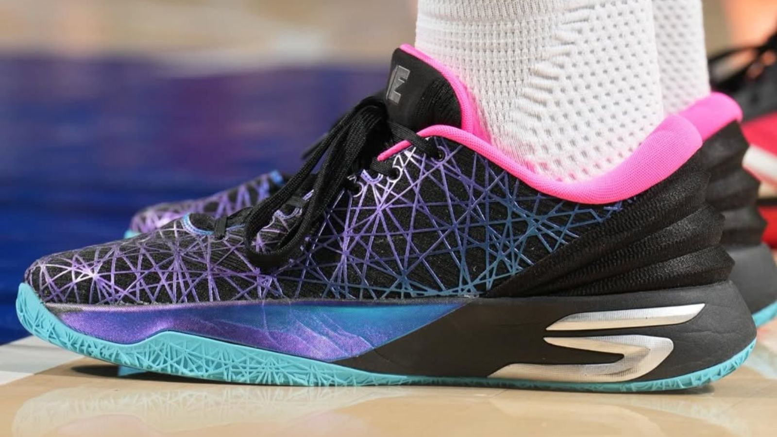 Hinh anh 4: Hinh anh giay Skechers SKX Je 1 cua Joel Embiid