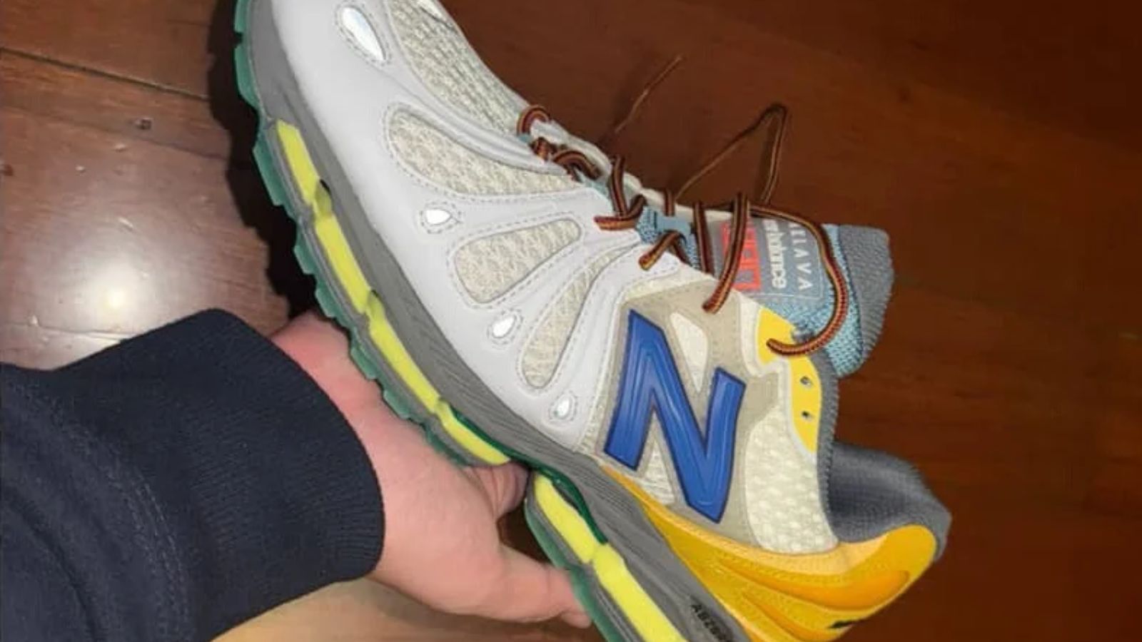 Hinh anh 4: Hinh anh giay New Balance 1890 'Blue' hop tac voi Action Bronson