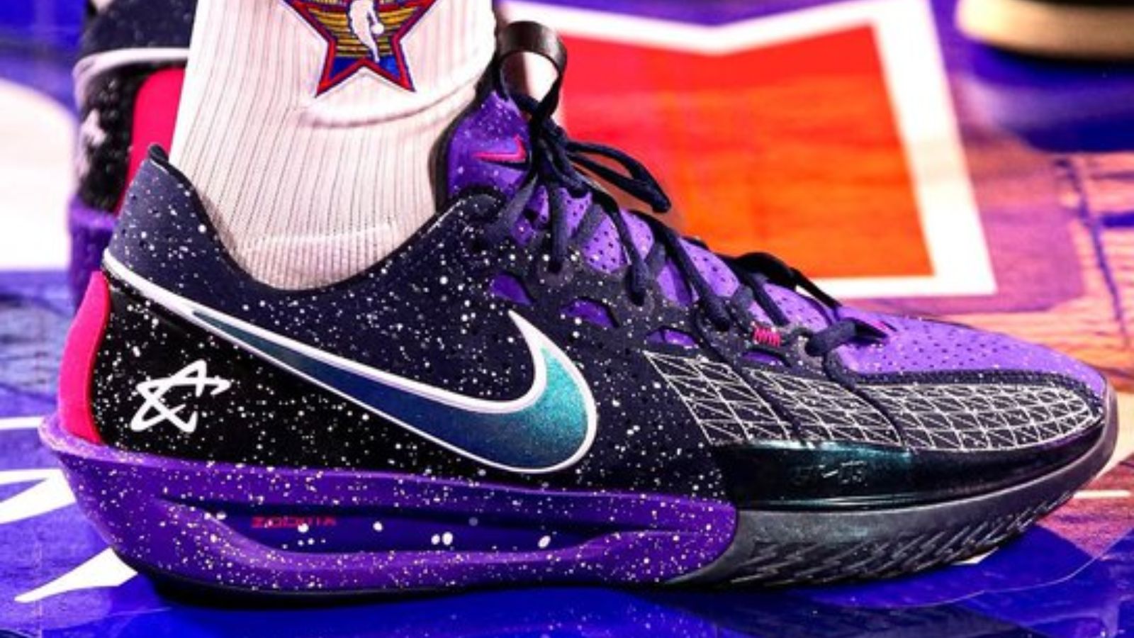 Hinh anh 5: Cade Cunningham cung doi giay Nike signature dau tien