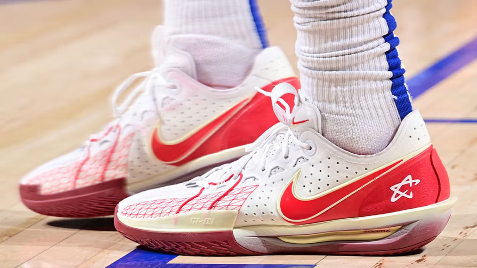 Hinh anh 6: Cade Cunningham cung doi giay Nike signature dau tien