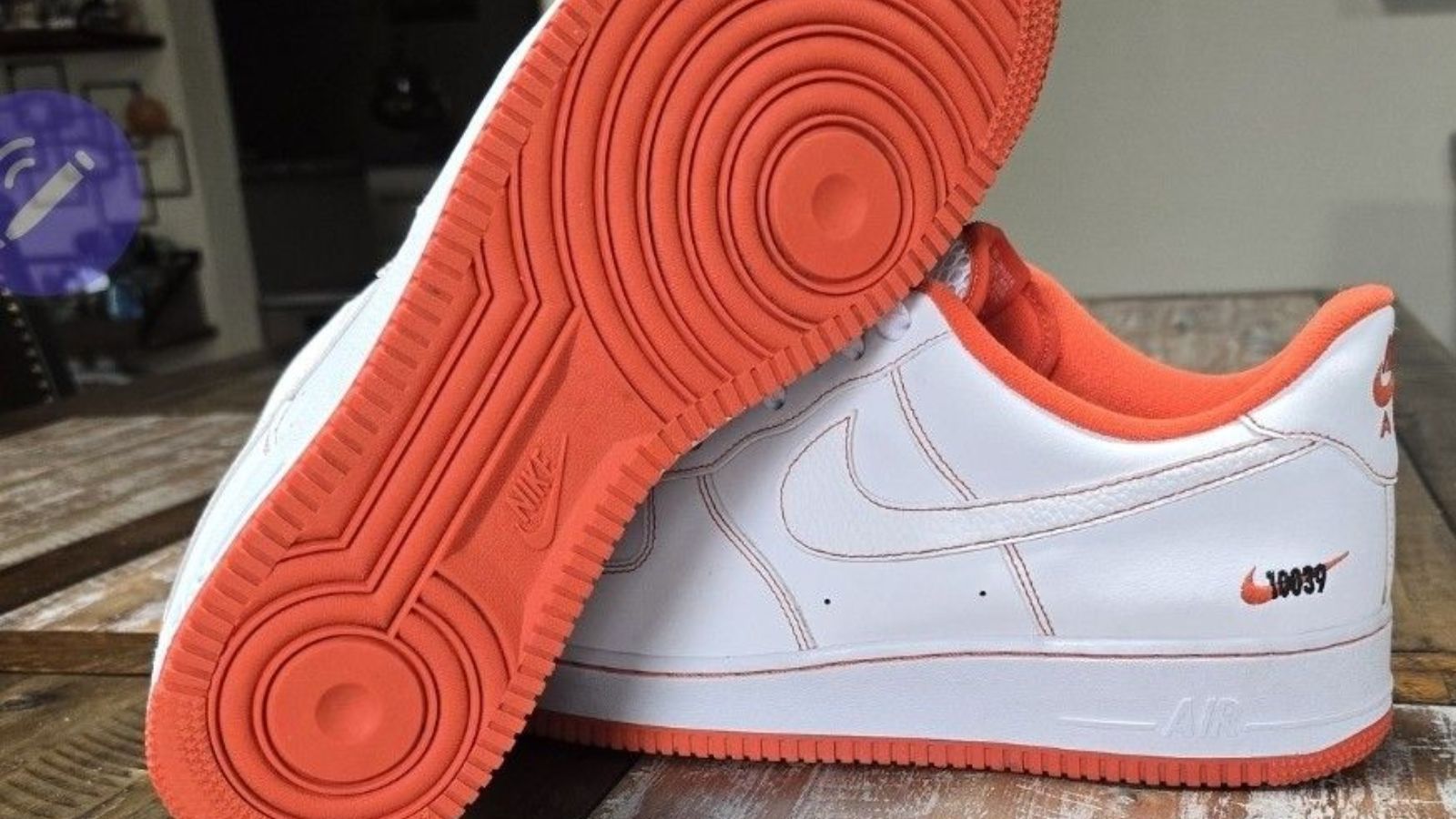 Hinh anh 4: Nike Air Force 1 'Lord of the Rings' lay cam hung tu Kobe Bryant tai Rucker Park