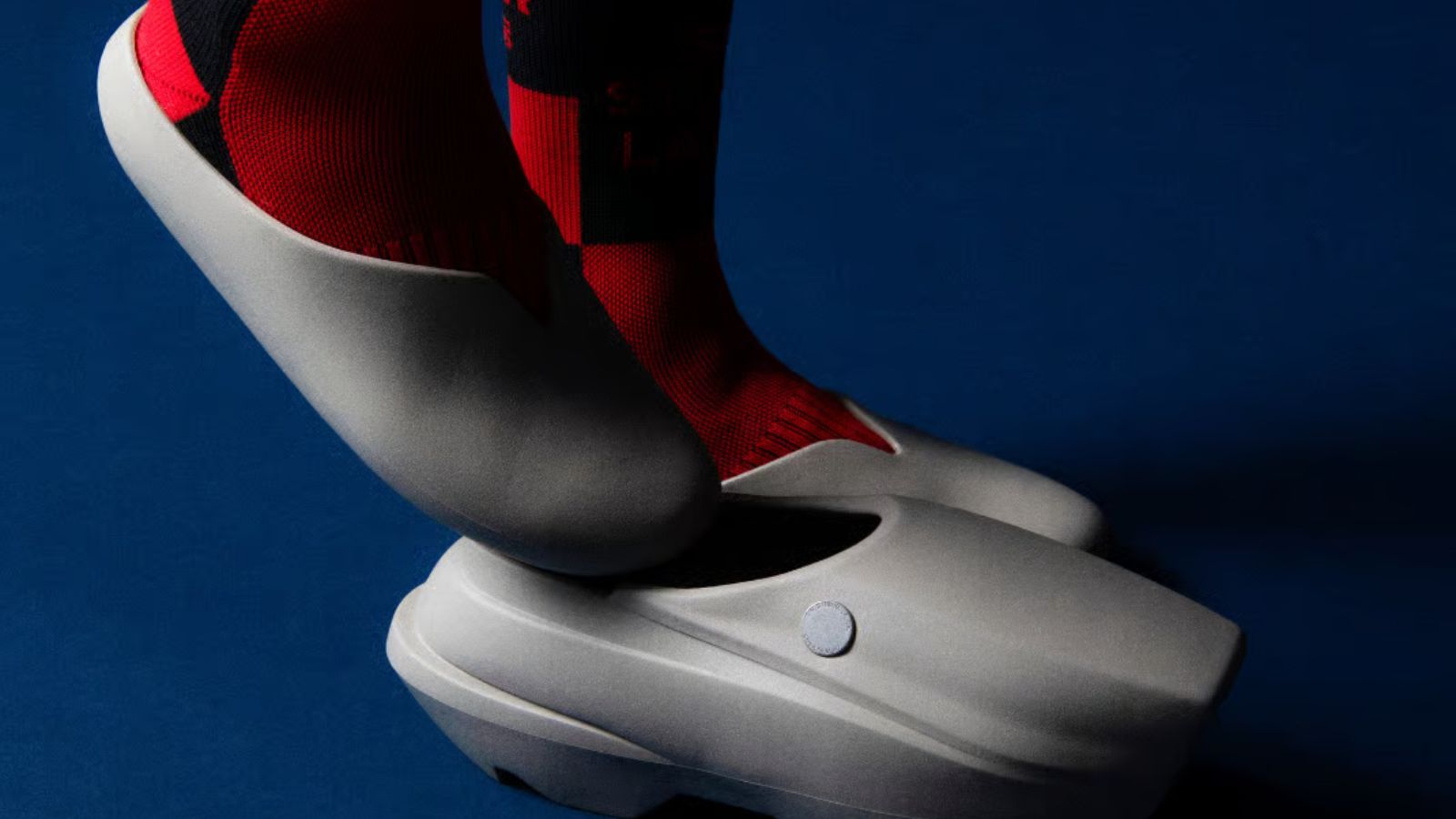 Hinh anh 1: Hinh anh bo suu tap S.R. STUDIO x Vans thang 12/2025