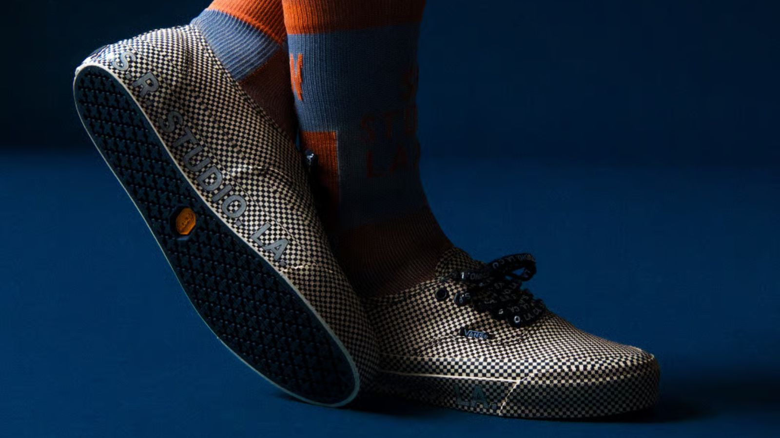 Hinh anh 5: Hinh anh bo suu tap S.R. STUDIO x Vans thang 12/2025