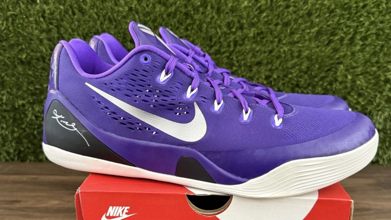 Hinh anh 4: Phoi mau giay Nike Kobe 9 EM Protro Hornets