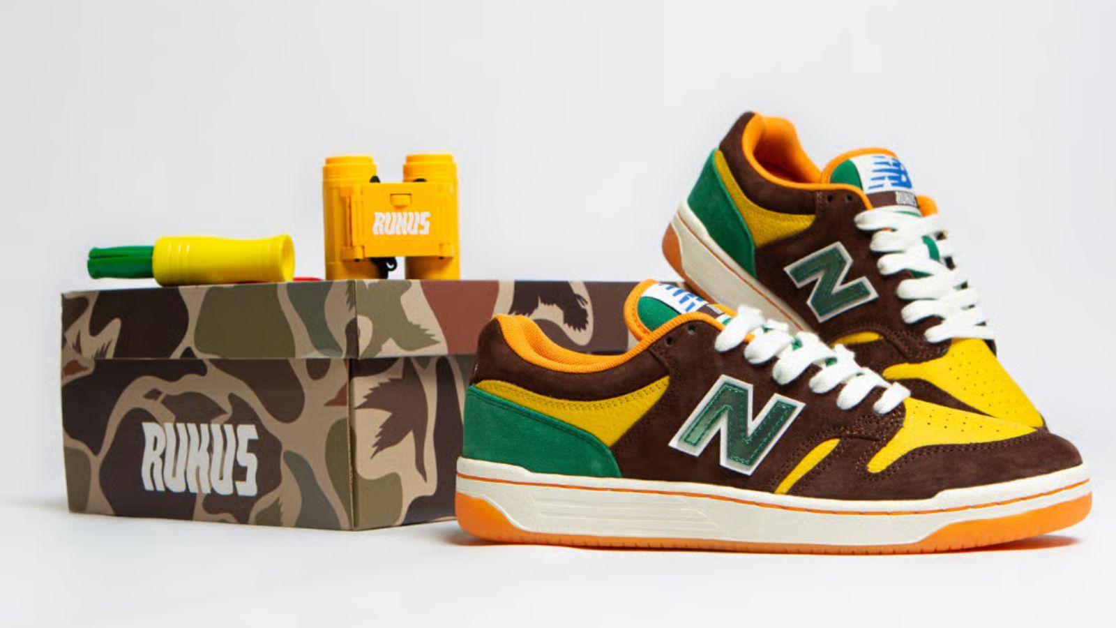 Hinh anh 5: Giay New Balance x Rukus 480 'Mallard Duck' voi thiet ke lay cam hung tu san vit o Louisiana.